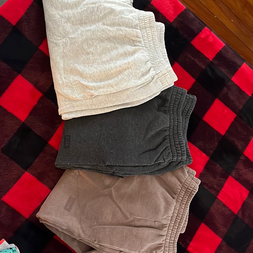 PINK a jogger bundle